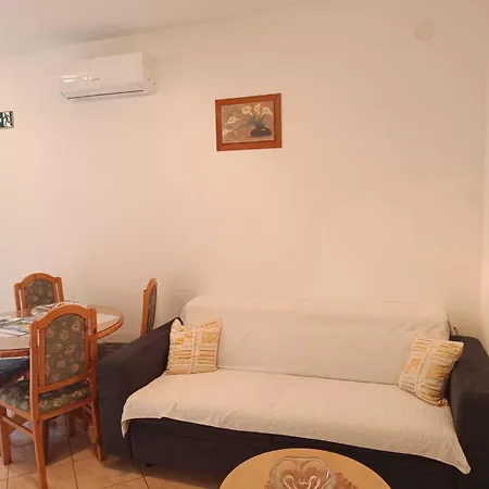 Oli Διαμέρισμα